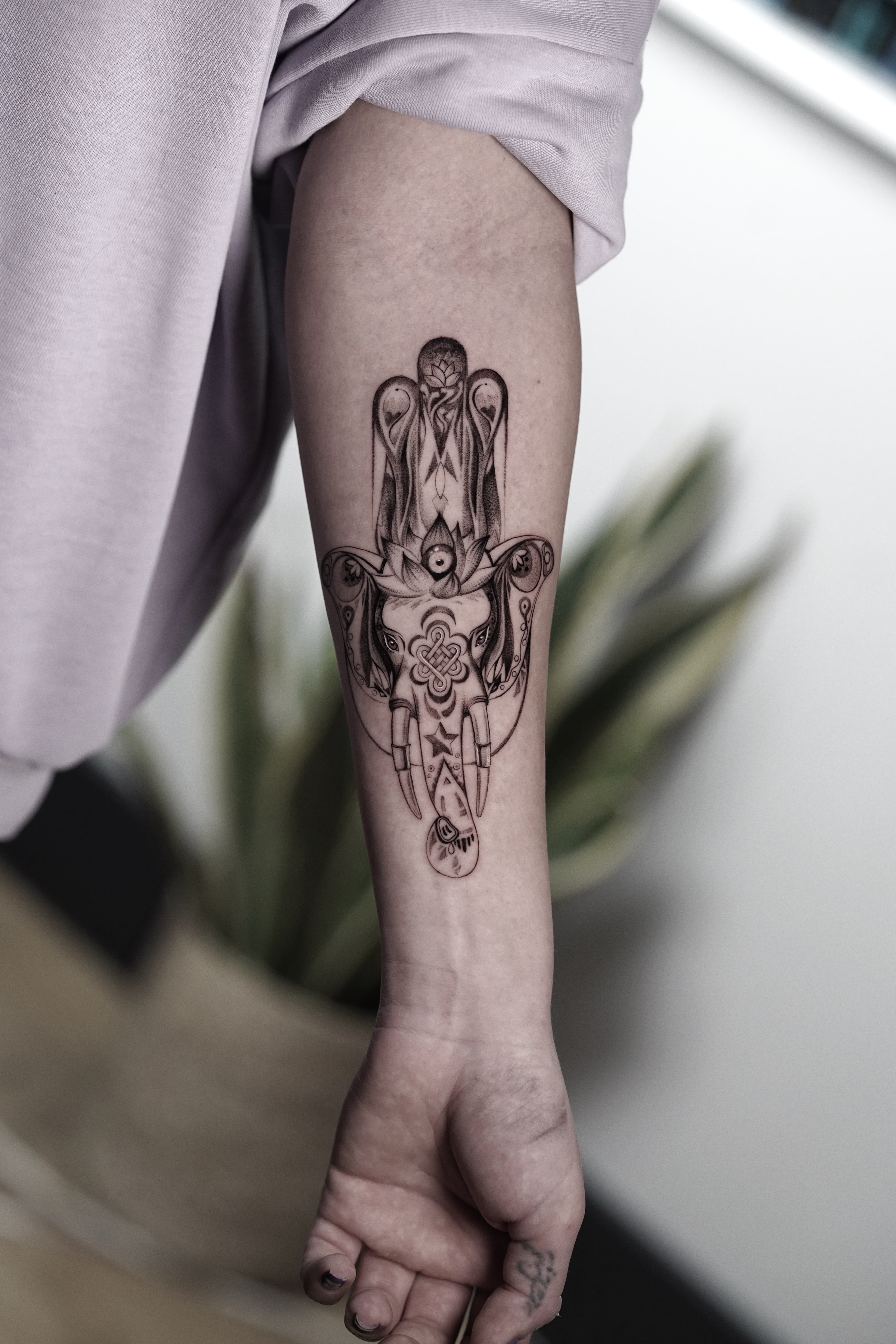 Alev Sarı — Blackwork tattoo, Ink People Istanbul
